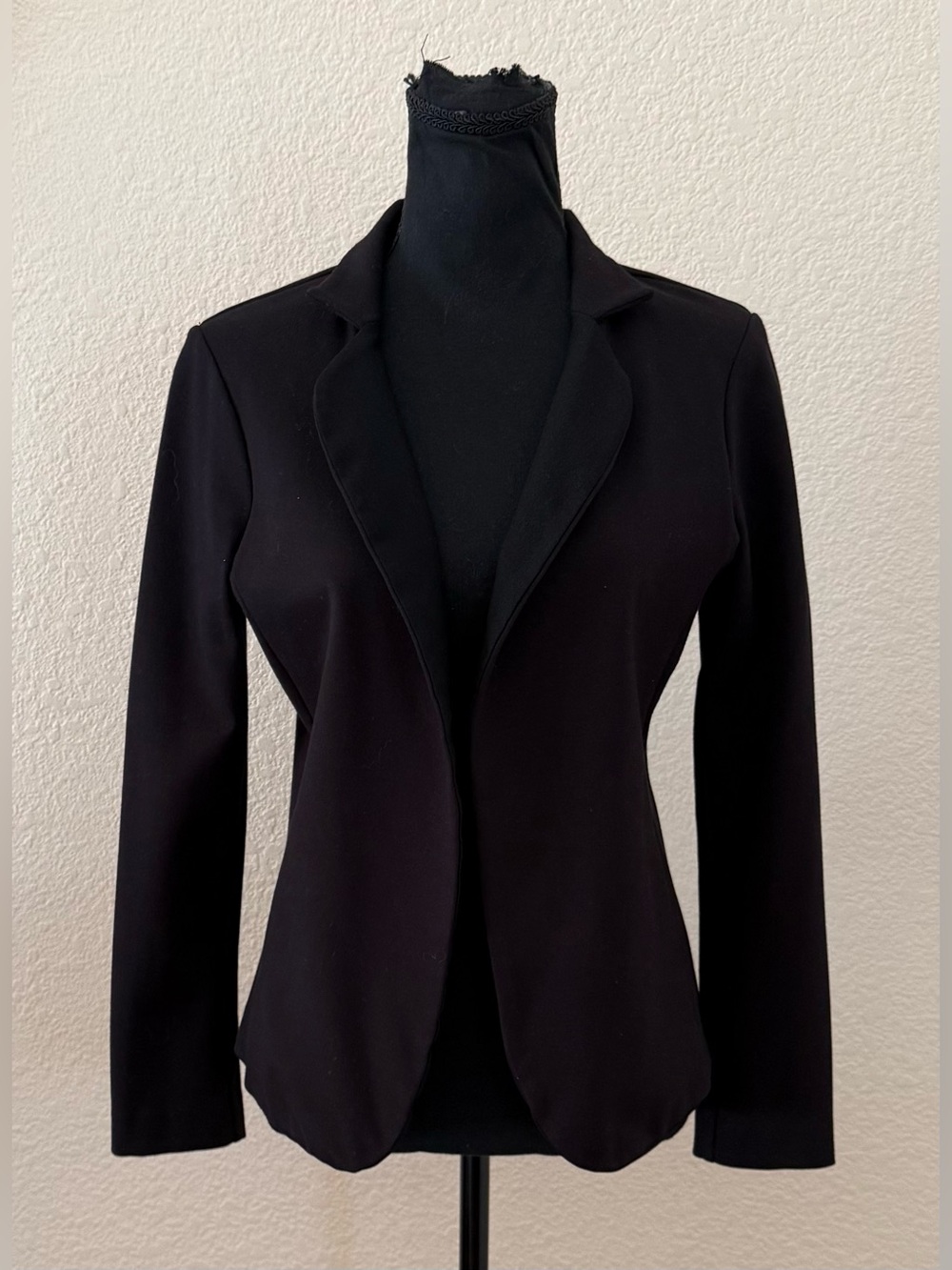 Jarbo Black Stretch Blazer Open Front Notched Lapel Size 1 (S)